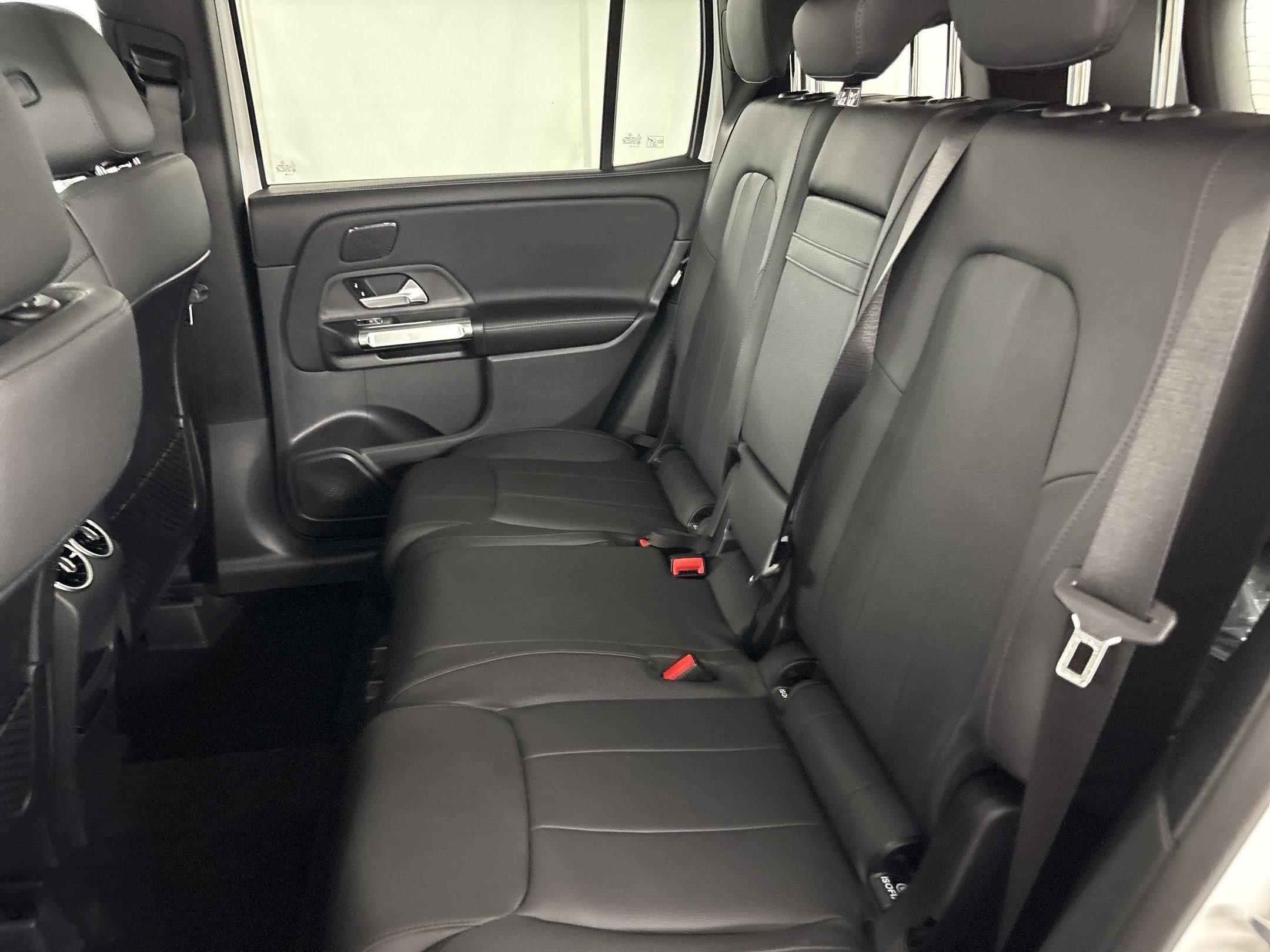 Certified 2026 Mercedes-Benz GLB 250 image 30