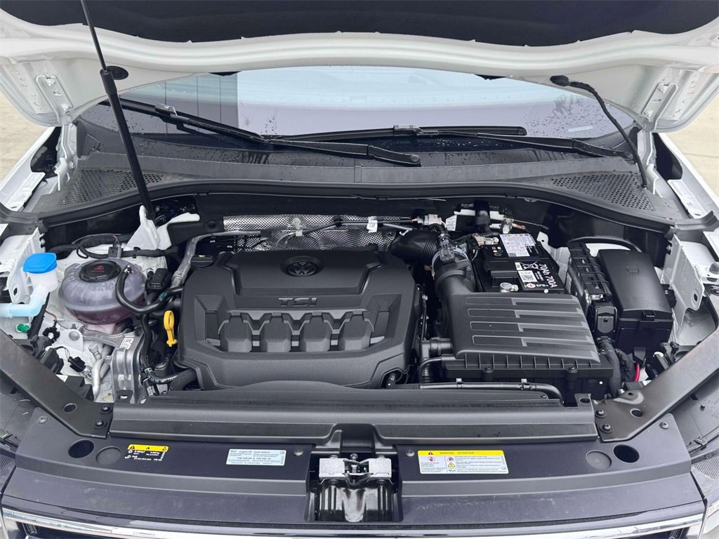 Used 2024 Volkswagen Tiguan S image 21