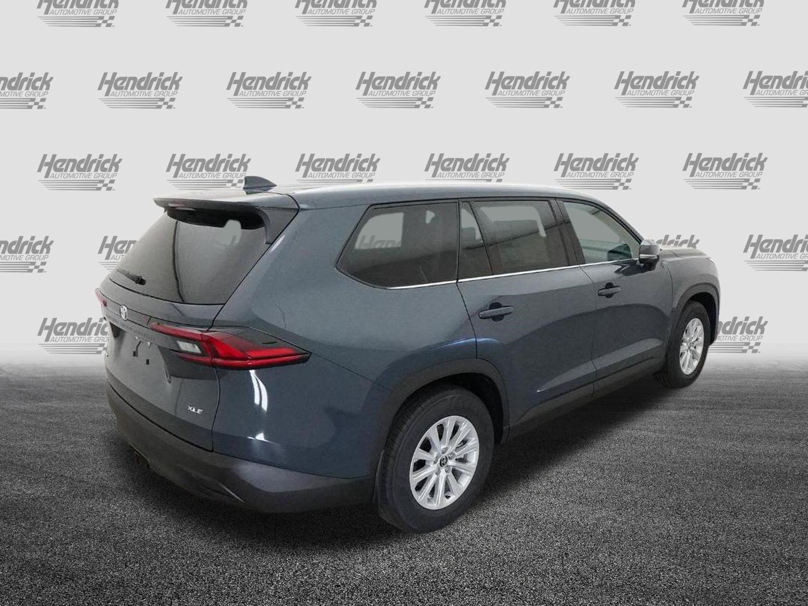 Used 2026 Toyota Grand Highlander XLE FWD image 10