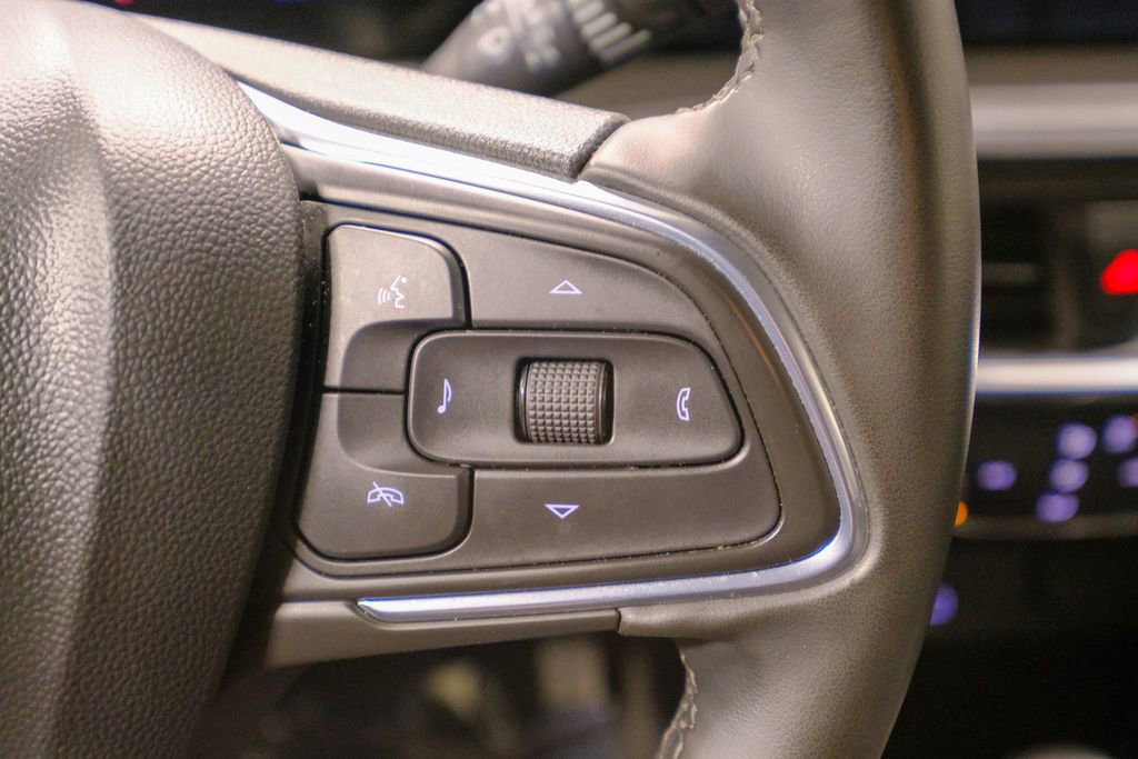 Used 2024 Buick Encore GX Sport Touring image 34