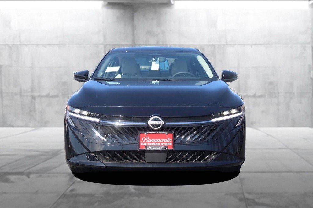 New 2026 Nissan Sentra SL w/ Floor Mat Package FWD image 4