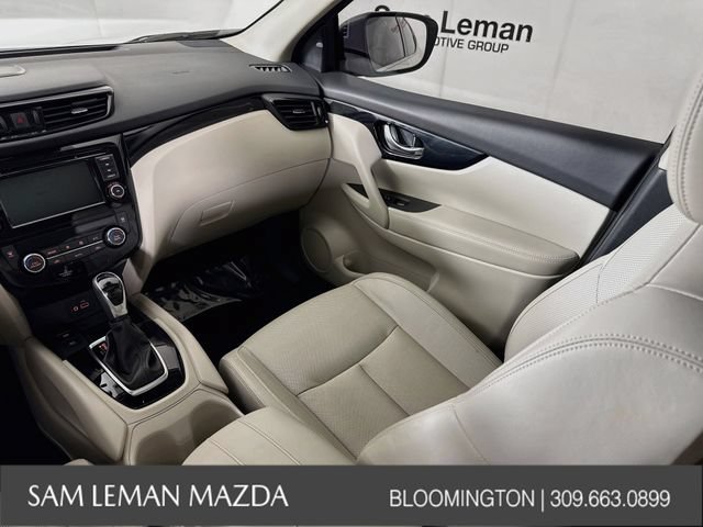 Used 2022 Nissan Rogue Sport SL w/ Premium Package AWD/4WD image 23