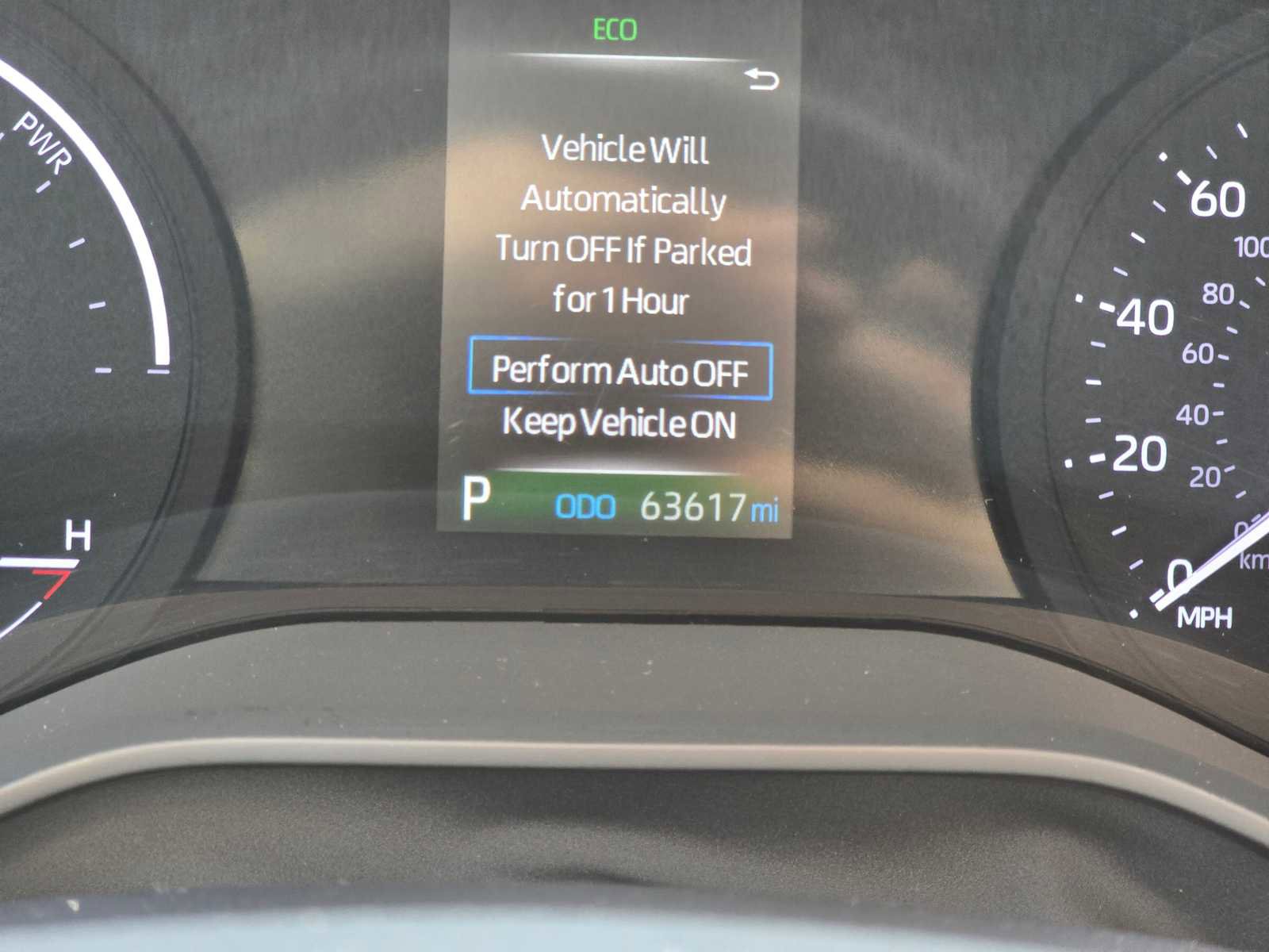 Used 2022 Toyota Sienna XLE image 30