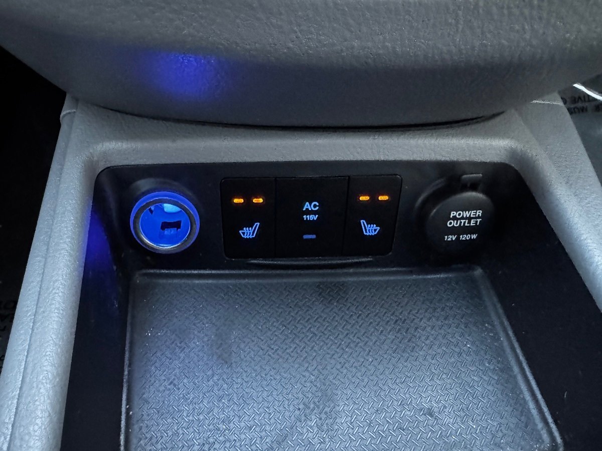 Used 2007 Hyundai Santa Fe SE image 28