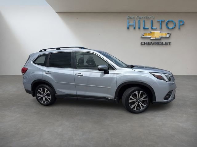 Used 2023 Subaru Forester Limited AWD/4WD image 3