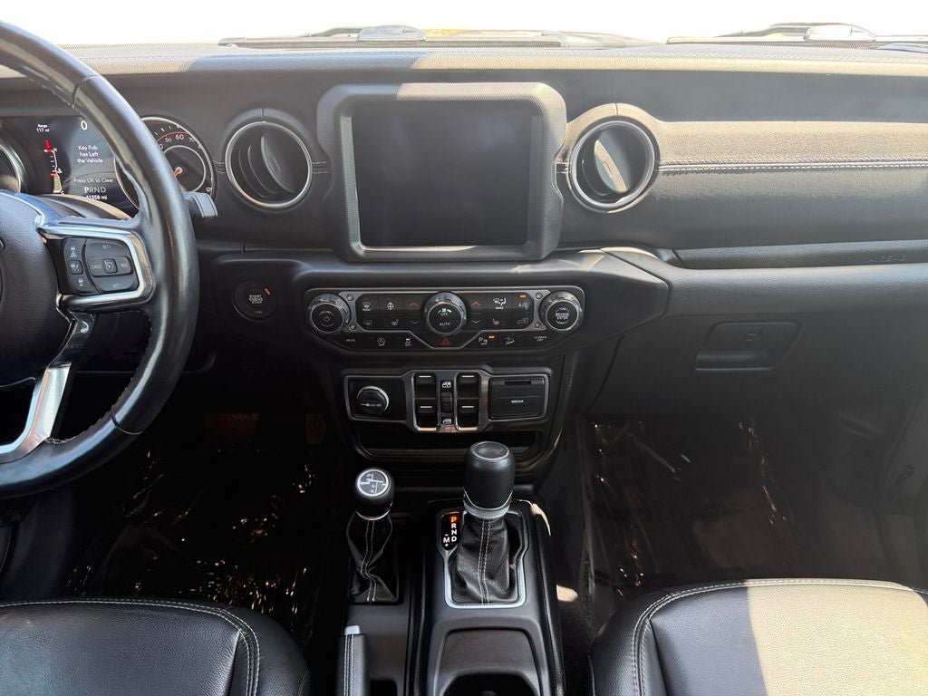 Used 2020 Jeep Wrangler Unlimited Sahara AWD/4WD image 12