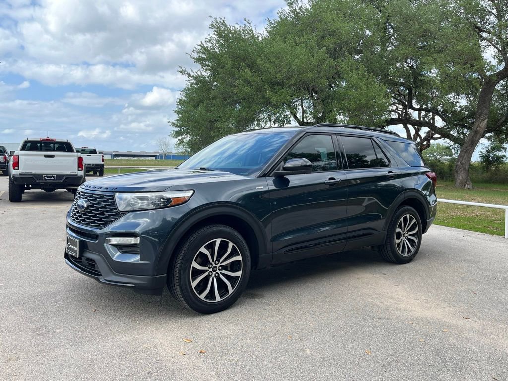 Used 2022 Ford Explorer ST-Line w/ Class IV Trailer Tow Package