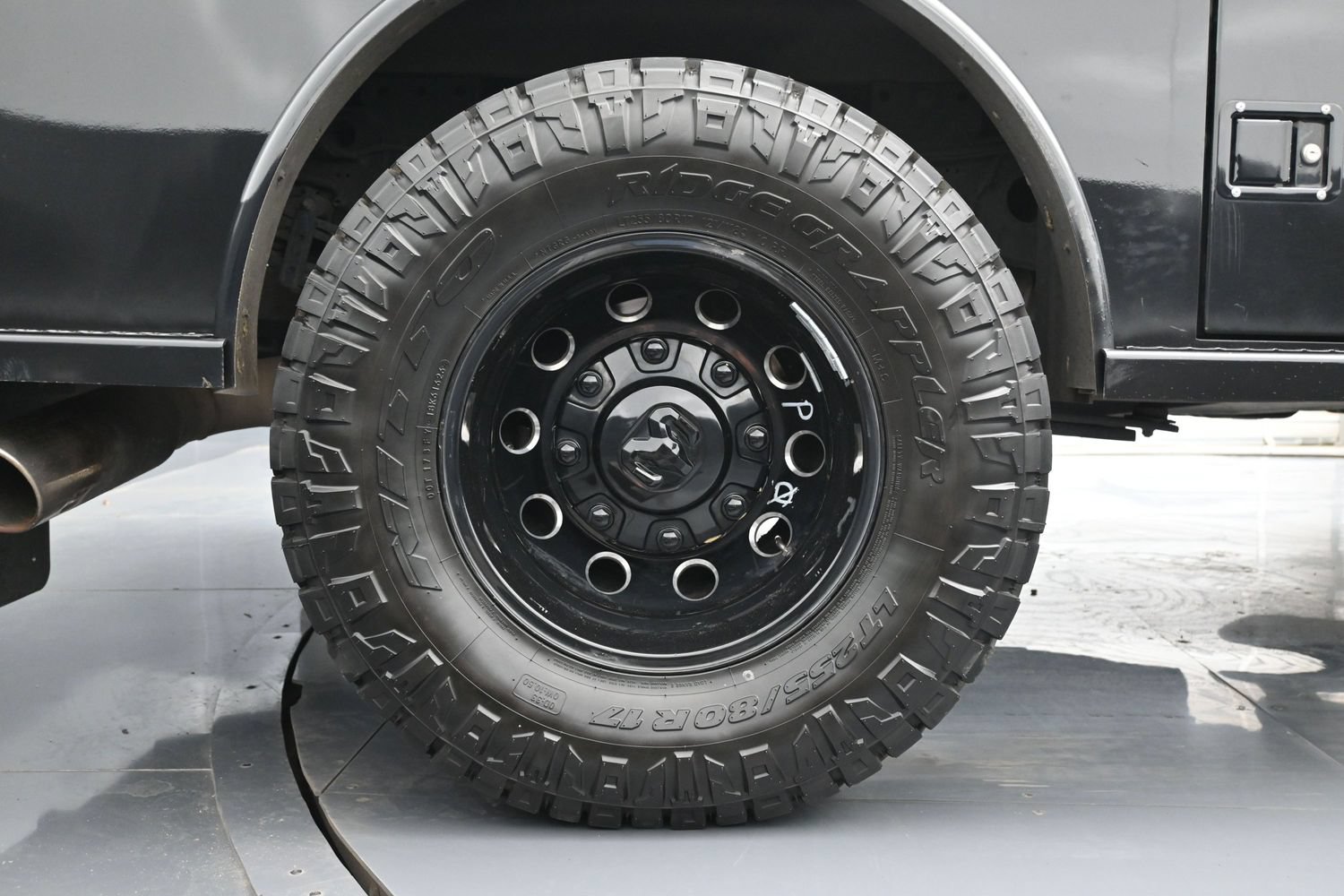 Used 2025 RAM 3500 Laramie w/ Night Edition AWD/4WD image 18