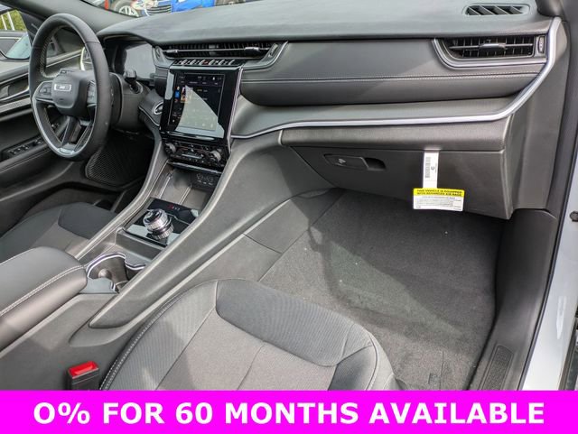 New 2025 Jeep Grand Cherokee L Laredo w/ Luxury Tech Group I image 30