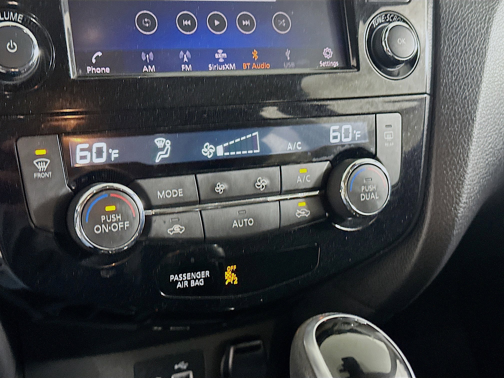 Used 2021 Nissan Rogue Sport SL w/ Premium Package image 22