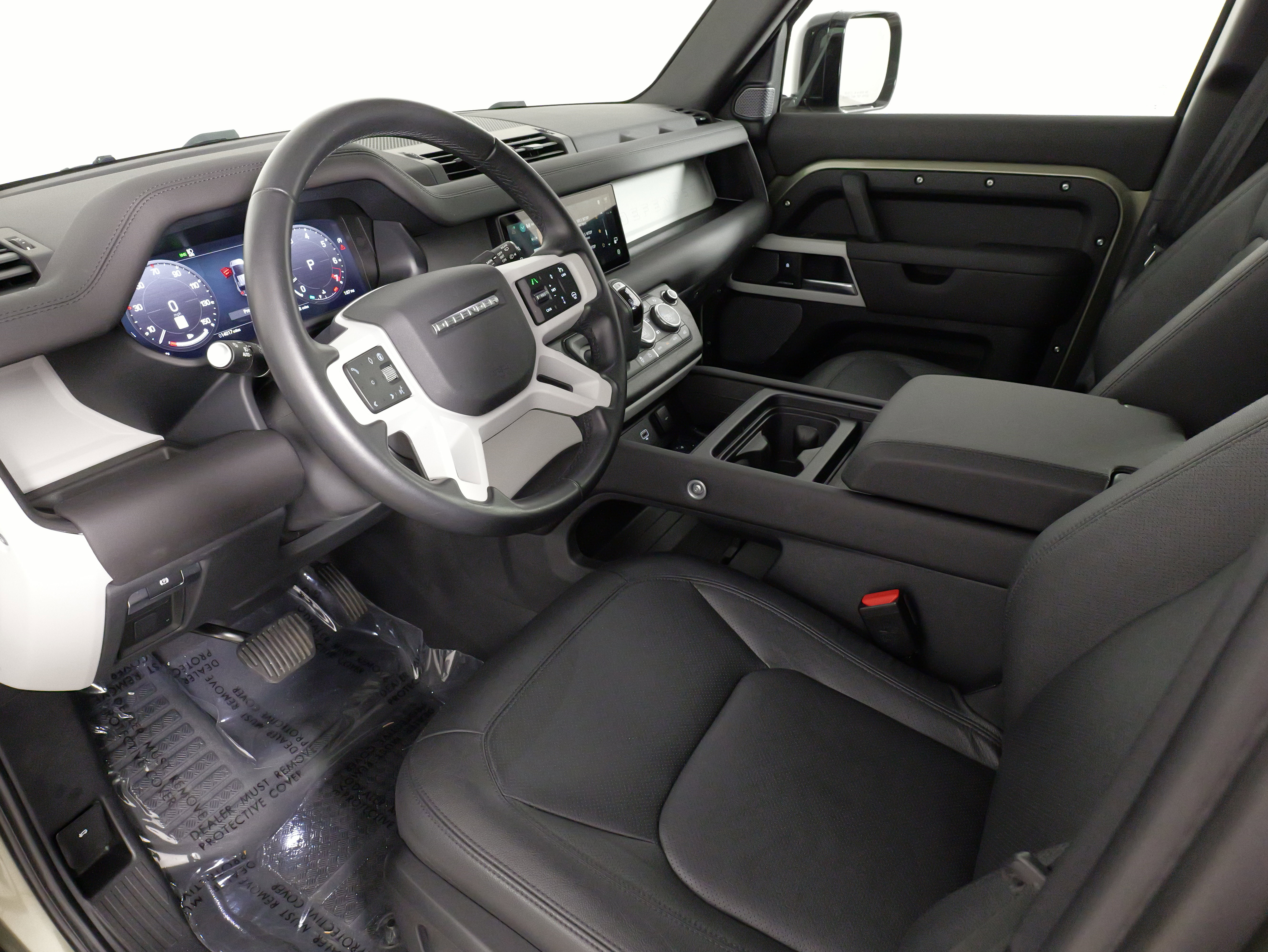 Used 2024 Land Rover Defender 110 S AWD/4WD image 28