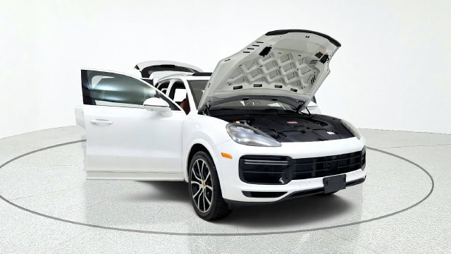 Used 2019 Porsche Cayenne Turbo AWD/4WD image 11