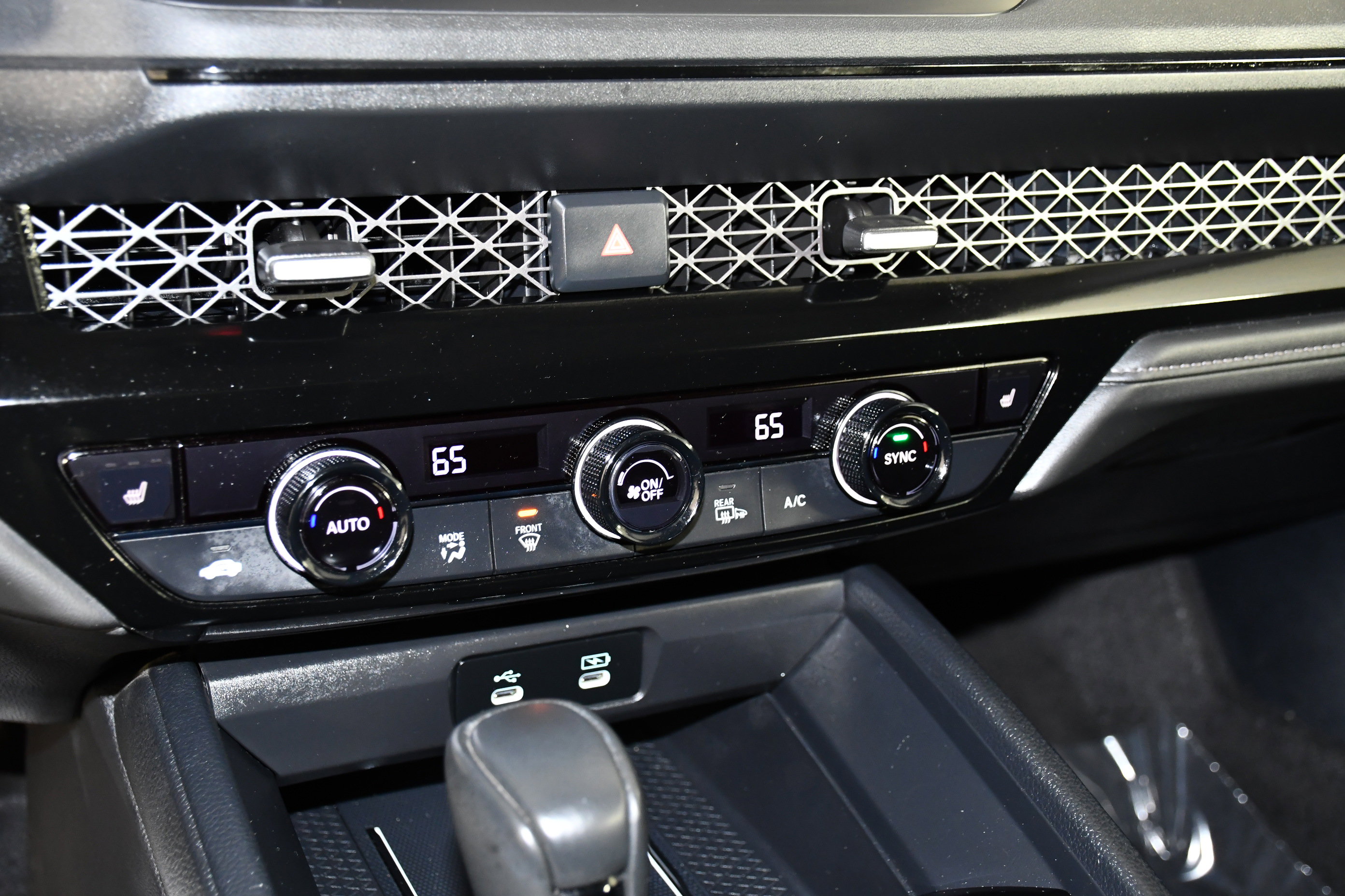 Certified 2025 Honda Accord EX-L image 28