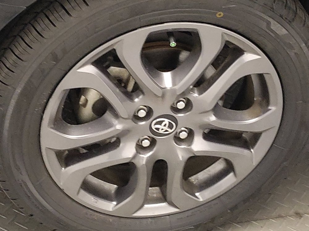 Used 2020 Toyota Yaris LE FWD image 31