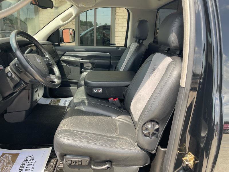 Used 2004 Dodge Ram 1500 Truck SLT w/ Sport Appearance Group AWD/4WD image 21