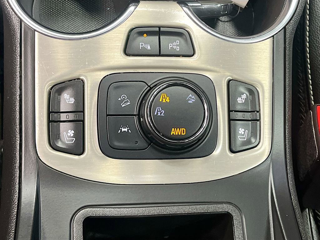 Used 2024 GMC Terrain Denali w/ Denali Premium Package image 21