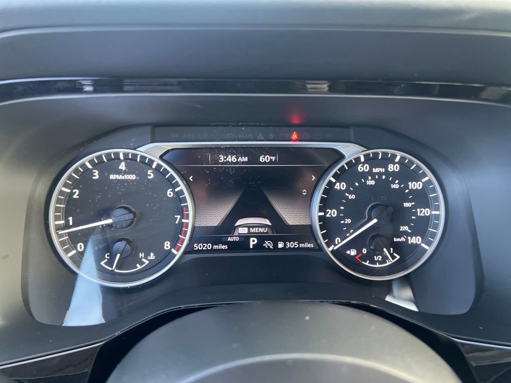 Used 2024 Nissan Pathfinder SV image 16