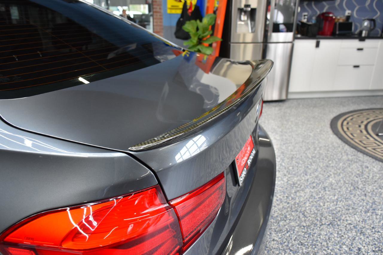 Used 2018 BMW 340i xDrive Sedan w/ Premium Package AWD/4WD image 10