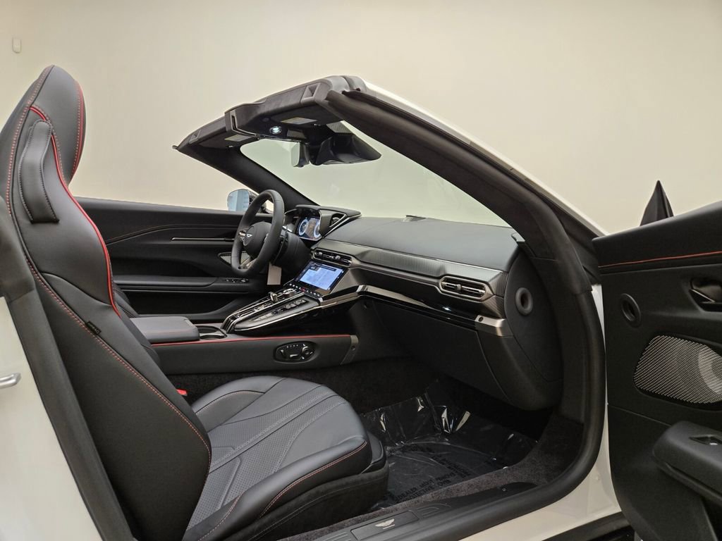 New 2026 Aston Martin V8 Vantage Coupe RWD image 23