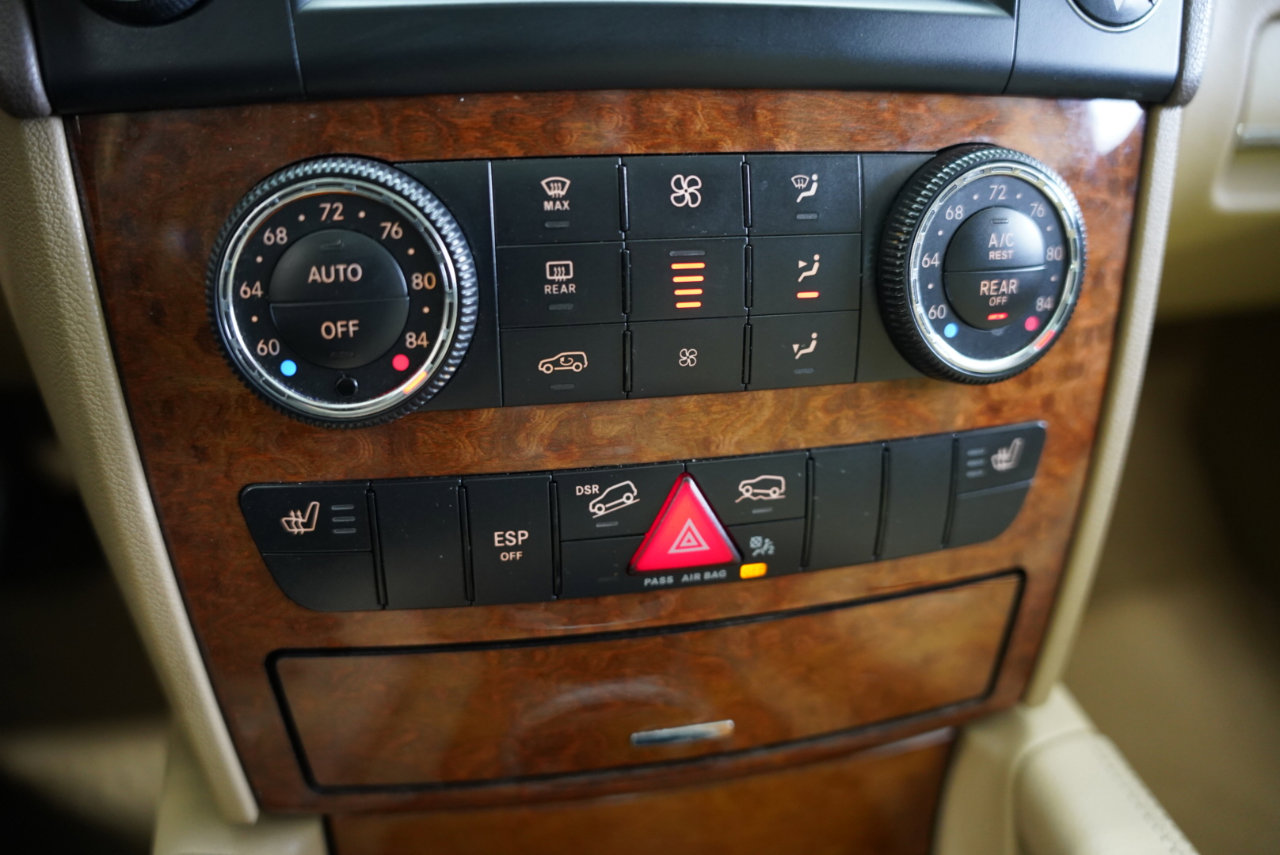 Used 2009 Mercedes-Benz ML 350 4MATIC image 20