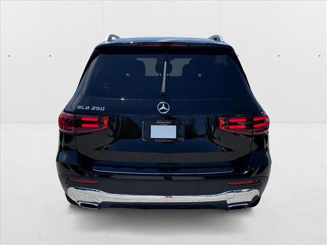 New 2025 Mercedes-Benz GLB 250 image 6