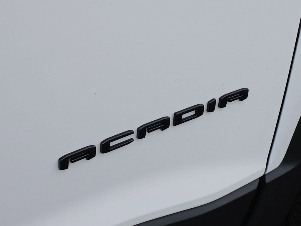 Used 2023 GMC Acadia SLT w/ Elevation Edition image 11