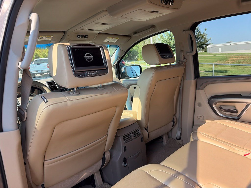 Used 2015 Nissan Armada Platinum AWD/4WD image 42