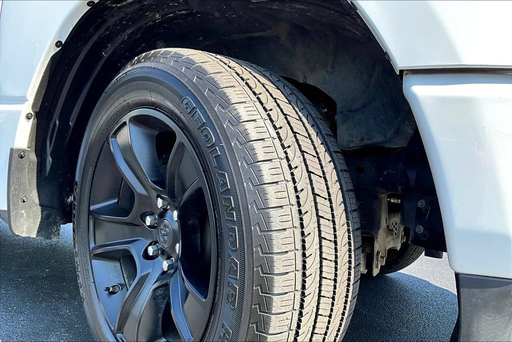 Used 2020 RAM 1500 Big Horn AWD/4WD image 7