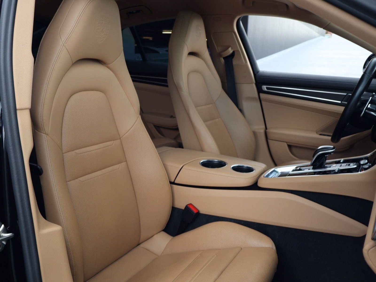 Certified 2023 Porsche Panamera 4 Platinum Edition AWD/4WD image 24