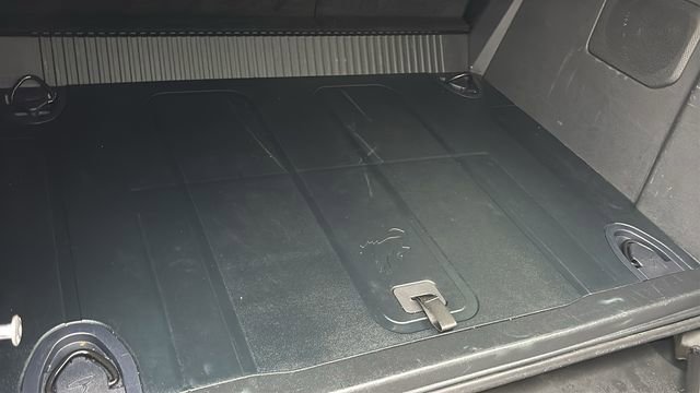 Used 2025 Ford Bronco Badlands image 36