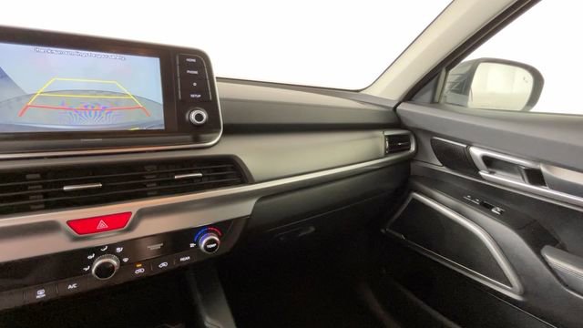 Used 2020 Kia Telluride LX FWD image 33