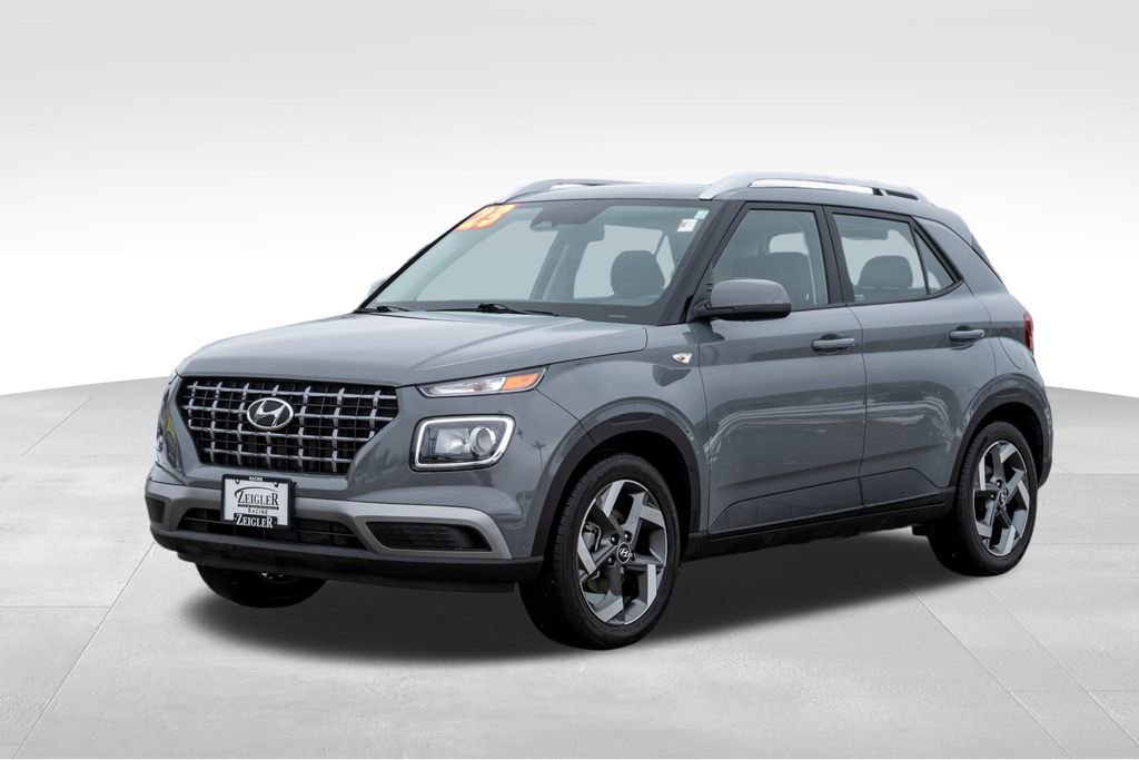 Certified 2023 Hyundai Venue SEL image 3