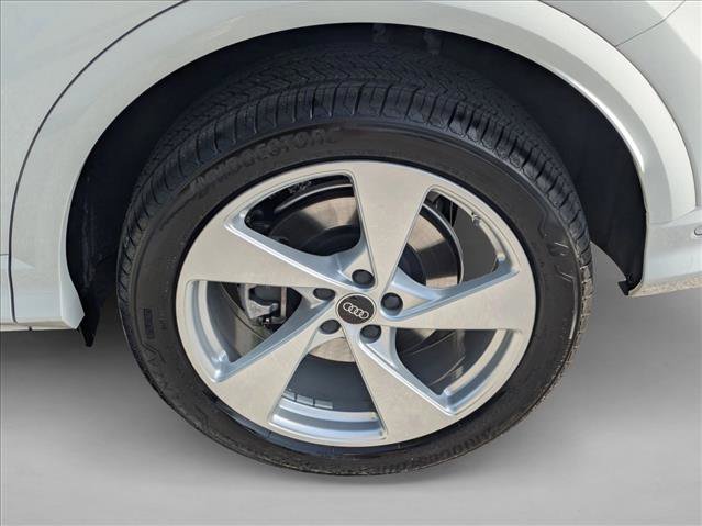 Used 2025 Audi Q5 Premium Plus AWD/4WD image 26