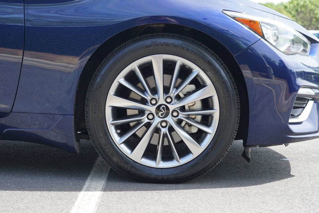 Used 2022 INFINITI Q50 Luxe w/ Cargo Package AWD/4WD image 15