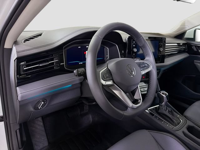 New 2026 Volkswagen Jetta SEL FWD image 9