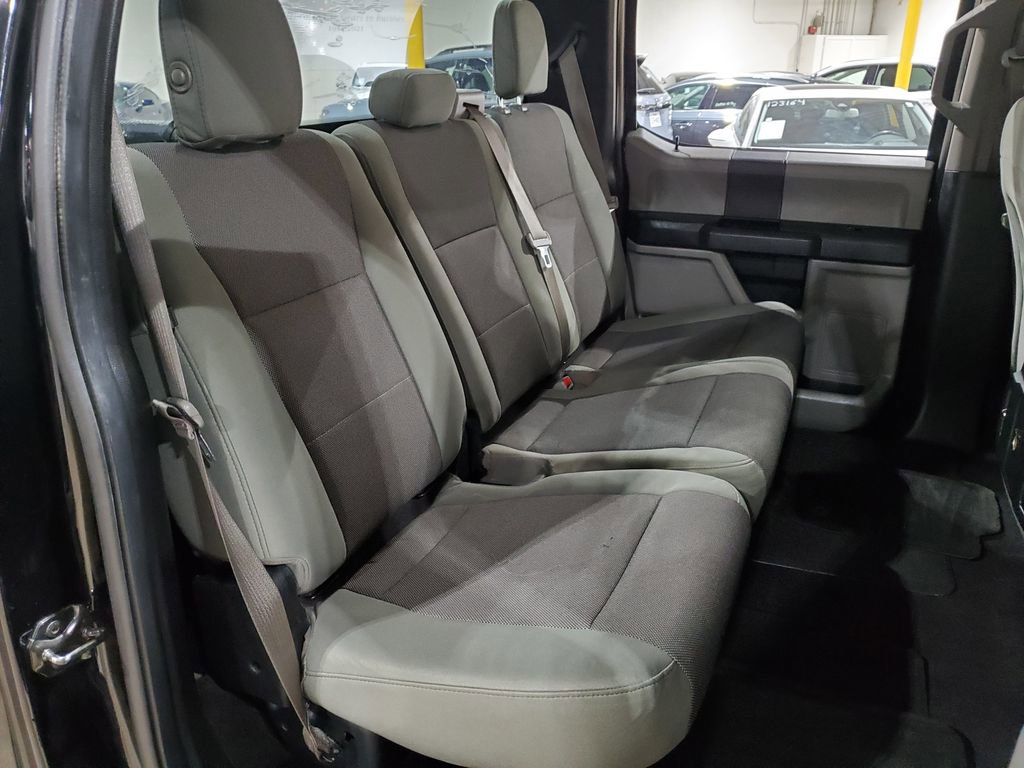 Used 2016 Ford F150 XL w/ Equipment Group 101A Mid AWD/4WD image 18