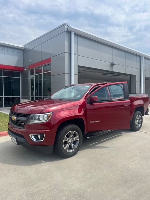 Used 2018 Chevrolet Colorado Z71 AWD/4WD image 2