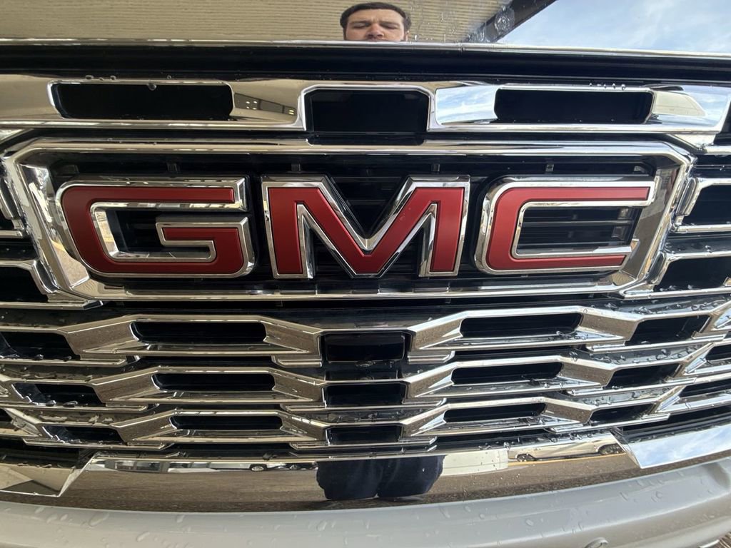 Certified 2024 GMC Sierra 2500 Denali w/ Denali Reserve Package image 31