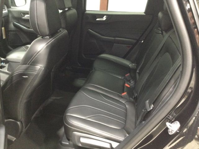 New 2026 Ford Escape Platinum w/ Premium Technology Package AWD/4WD image 12