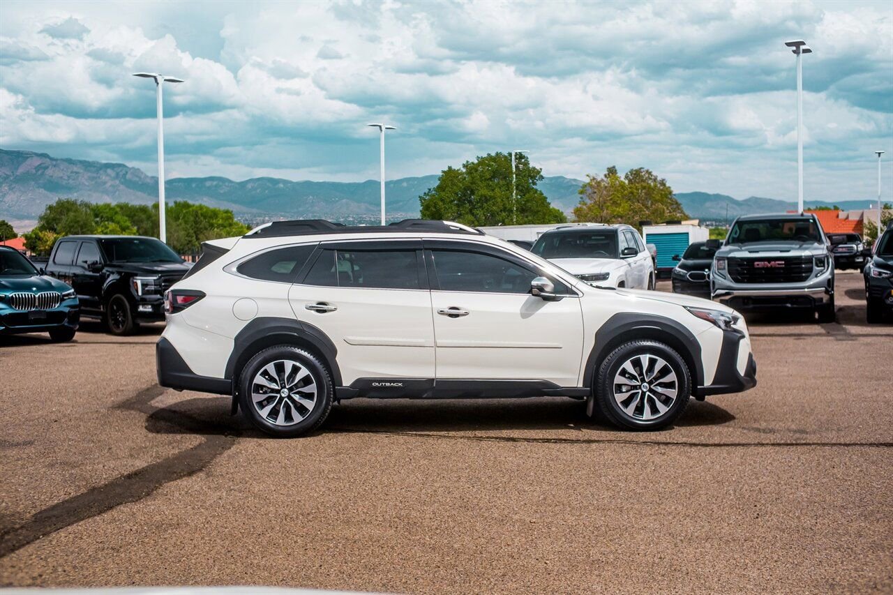 Used 2023 Subaru Outback Touring XT AWD/4WD image 8