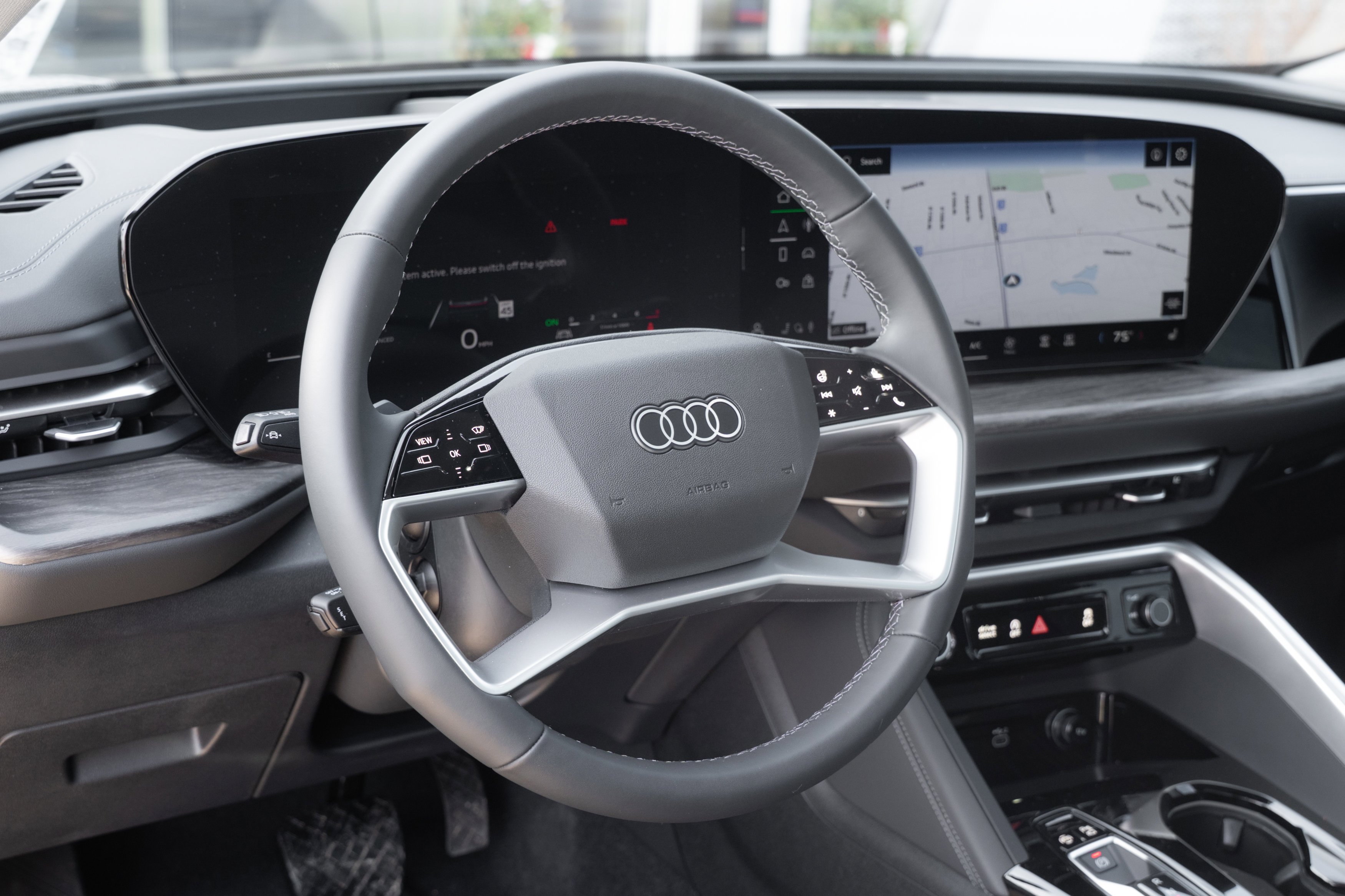 Certified 2025 Audi Q5 Premium Plus w/ Premium Plus AWD/4WD image 9