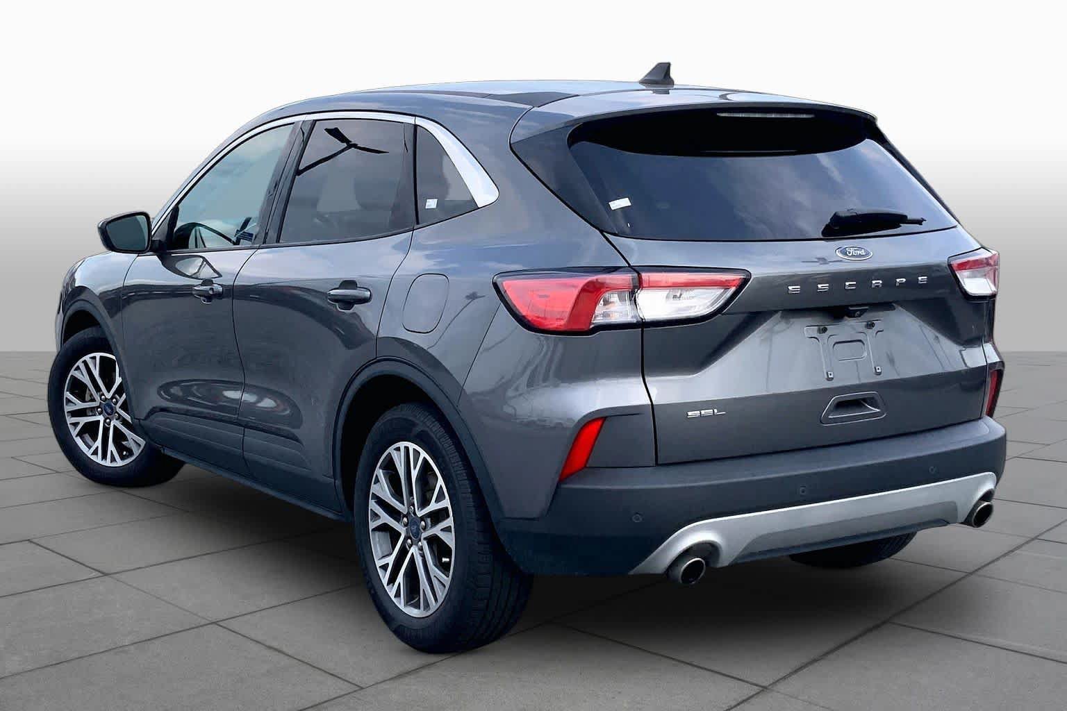 Used 2022 Ford Escape SEL FWD image 12