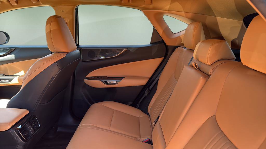 Used 2024 Lexus NX 350 AWD image 16