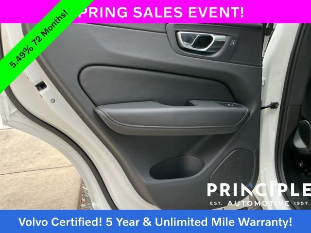 Certified 2025 Volvo XC60 B5 Core image 33