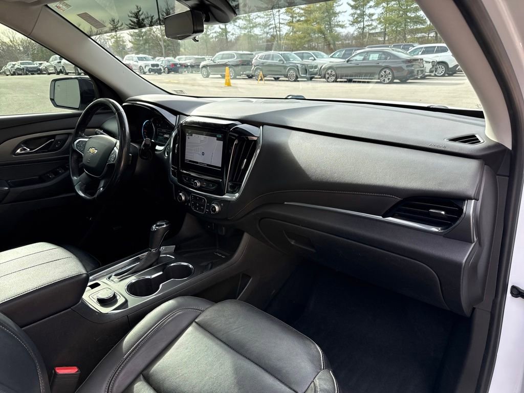 Used 2018 Chevrolet Traverse Premier w/ Redline Edition image 31