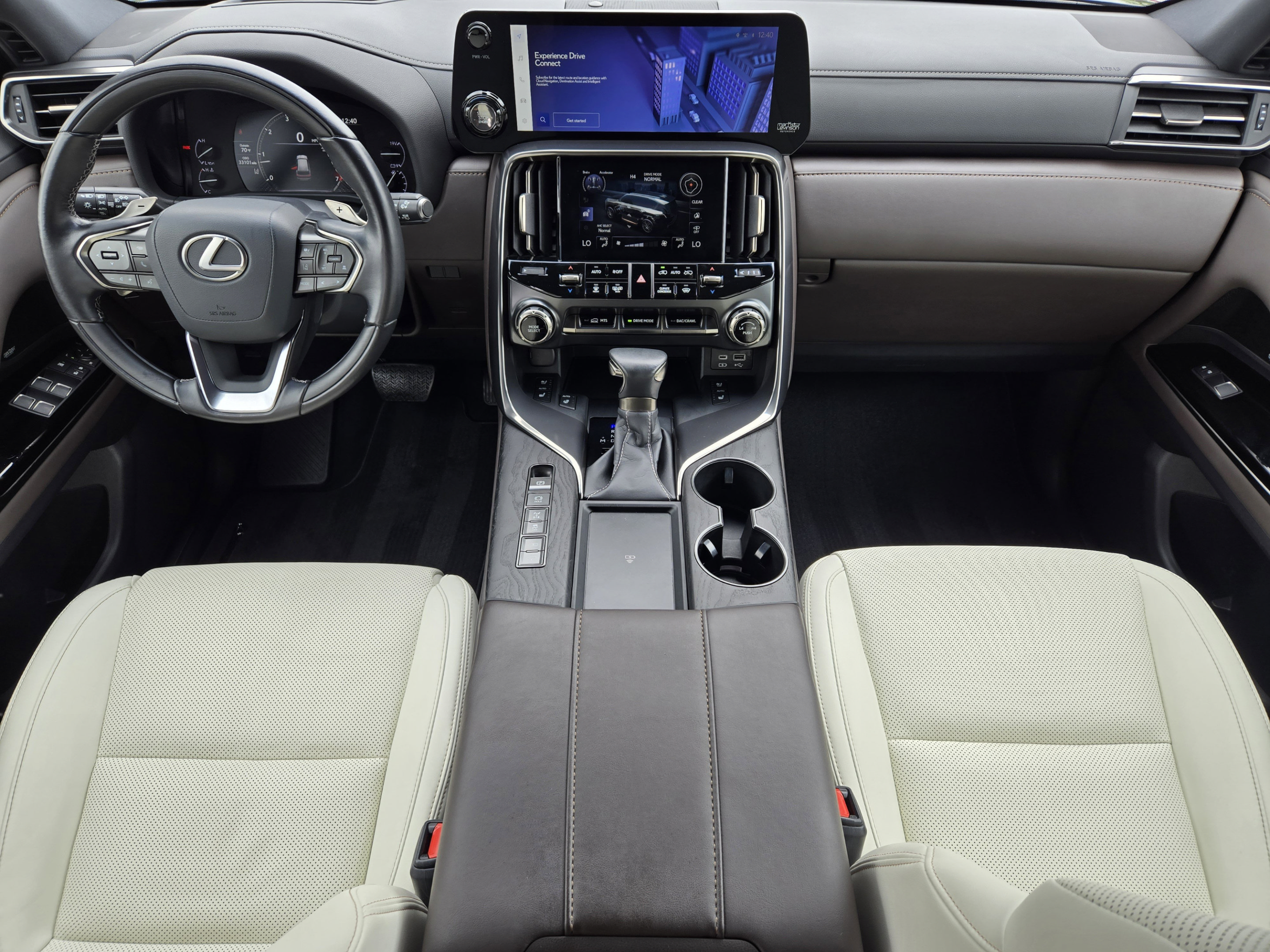 Used 2023 Lexus LX 600 4WD w/ Appearance Package image 26