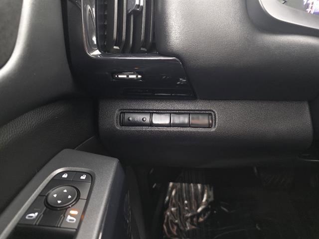 Used 2025 Nissan Pathfinder S w/ Cargo Package image 44