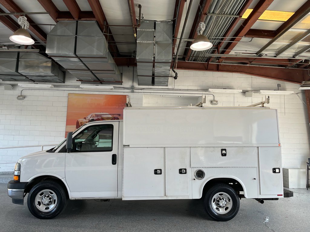Used 2021 Chevrolet Express 3500 w/ Power Convenience Package RWD image 5