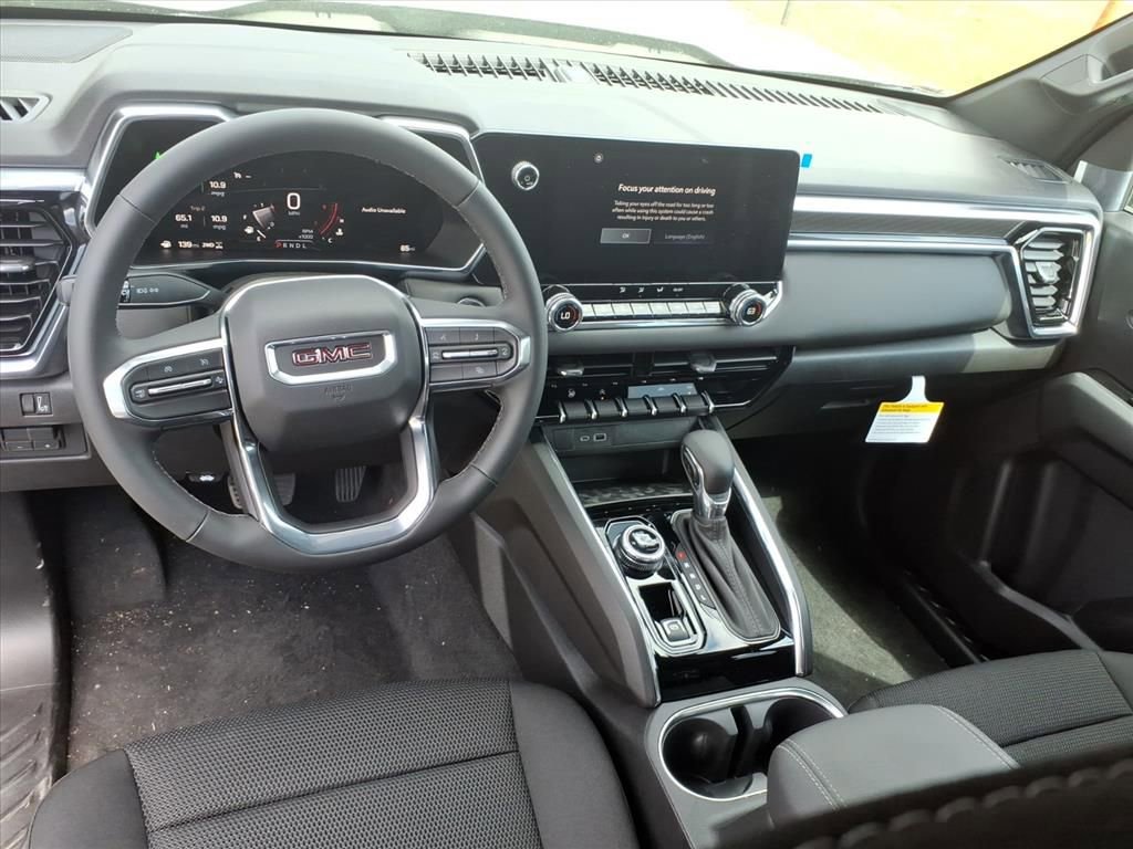 New 2026 GMC Canyon Elevation w/ Convenience Package image 15