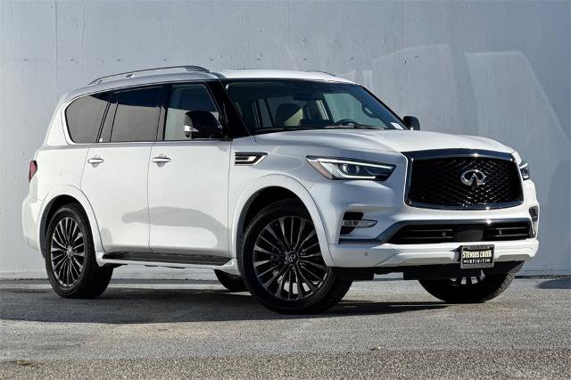 Certified 2023 INFINITI QX80 Premium Select w/ Cargo Package image 2
